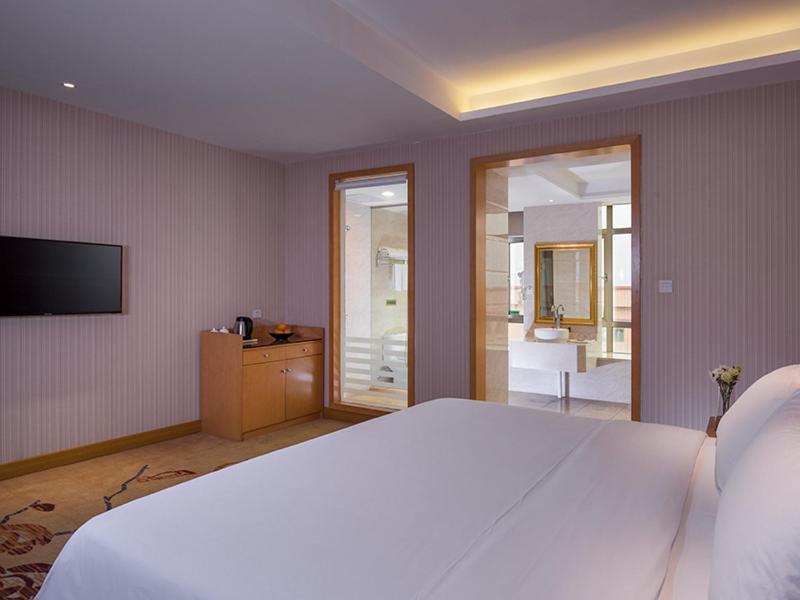 Vienna 3 Best Hotel Dongguan Liaobu Veicle City מראה חיצוני תמונה